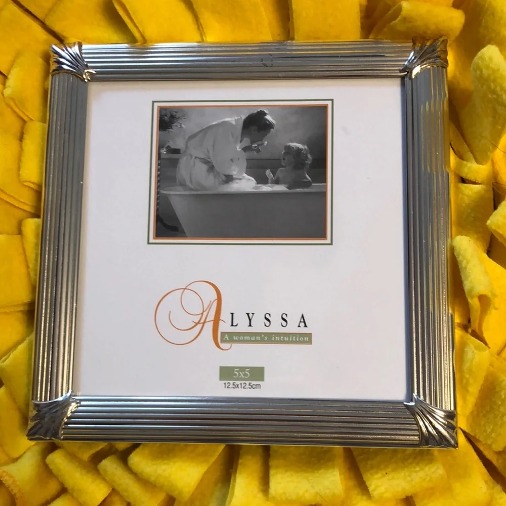 Silver Picture Frame - Picture 1 of 5